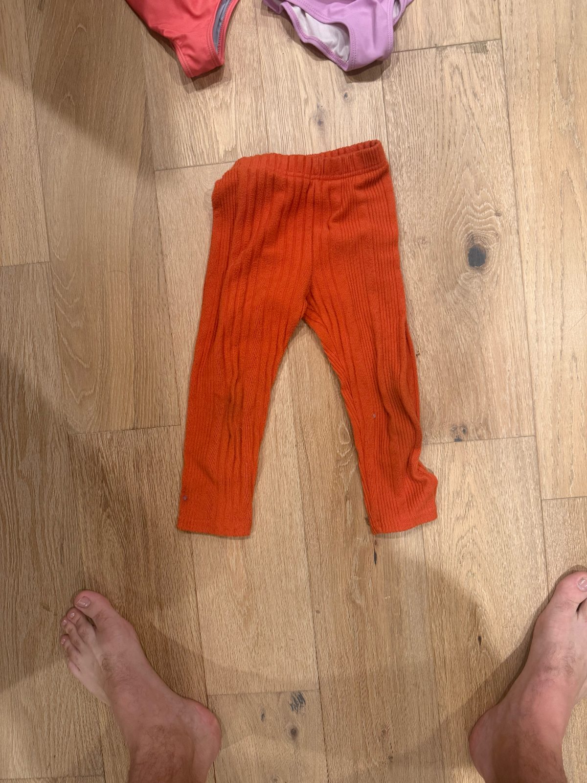 item-03-orange-ribbed-leggings.jpg
