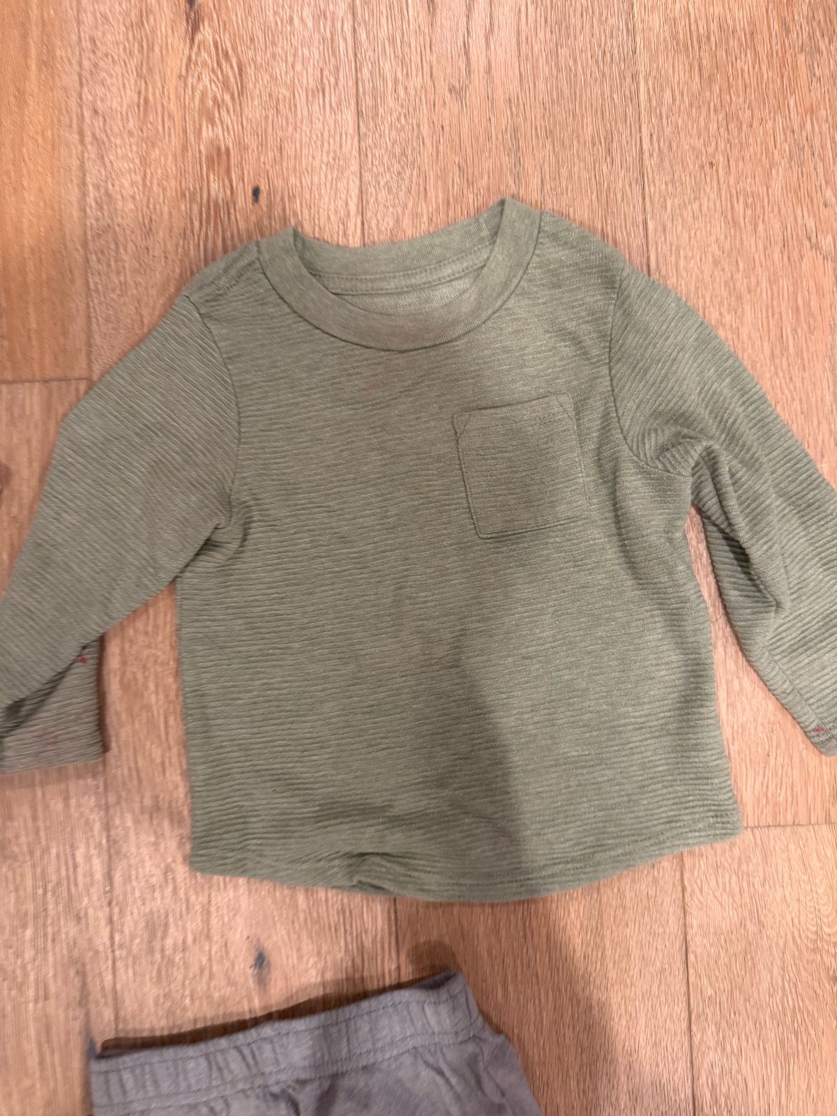 item-12.jpg